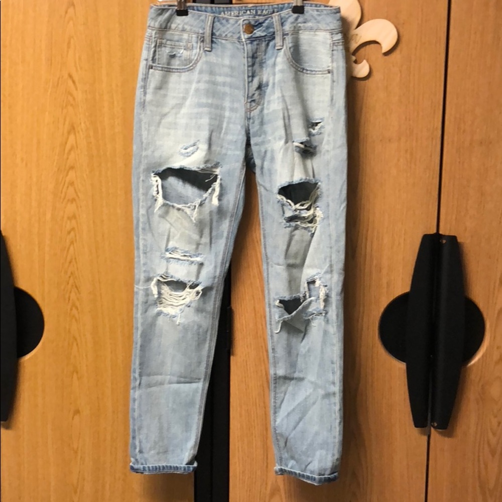 BOYFRIEND JEANS